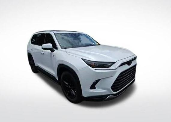 TOYOTA GRAND HIGHLANDER 2024 5TDAAAA57RS012870 image